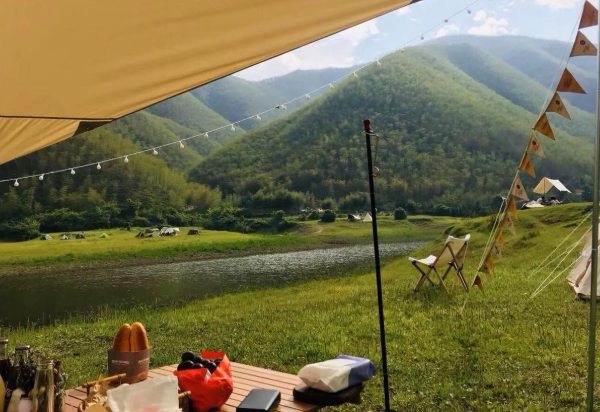 安吉轻奢露营地:美景与拍照打卡的理想之选 松林胡营地