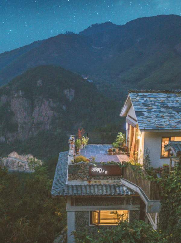 浙西相见村年味新时尚,云海星空伴古朴年俗 相见村星空