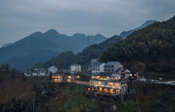 浙西相见村年味新时尚,云海星空伴古朴年俗 村里民宿