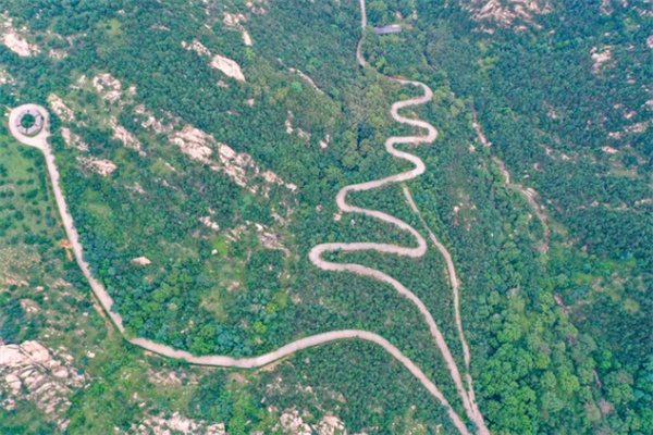 巍峨河山,日照独特的风景线 盘山公路