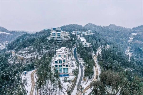 雪中秘境·磐安图卷9号:山水画卷中的私密别墅 图卷9号