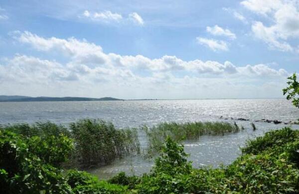 春天,就去三山岛感受浪漫 三山岛湖边美景