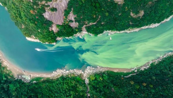 柳溪江自在漂全新上线,人少水清的轻量化旅行体验 柳溪江